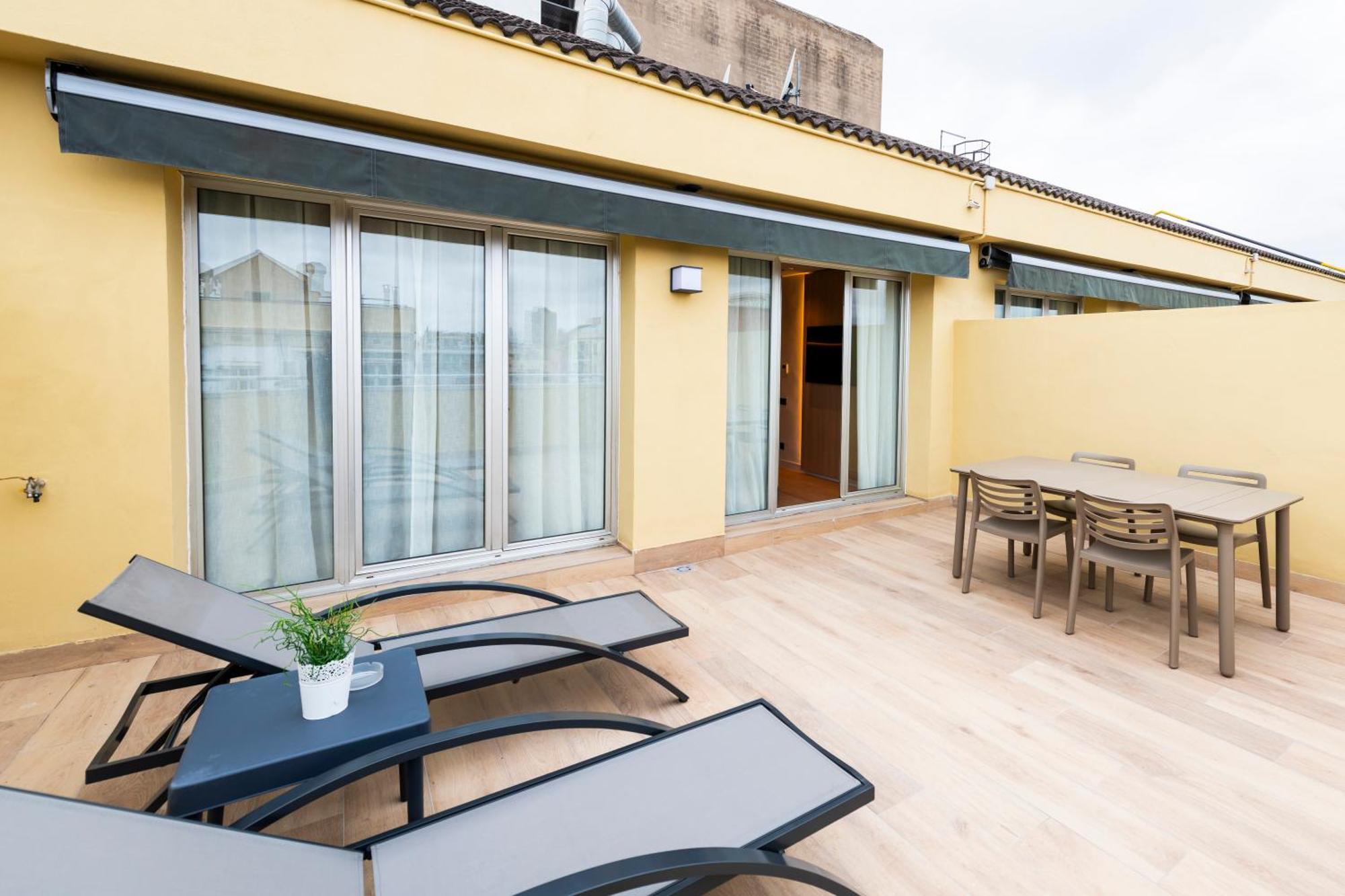 Aparthotel Atenea Calabria Barcelona