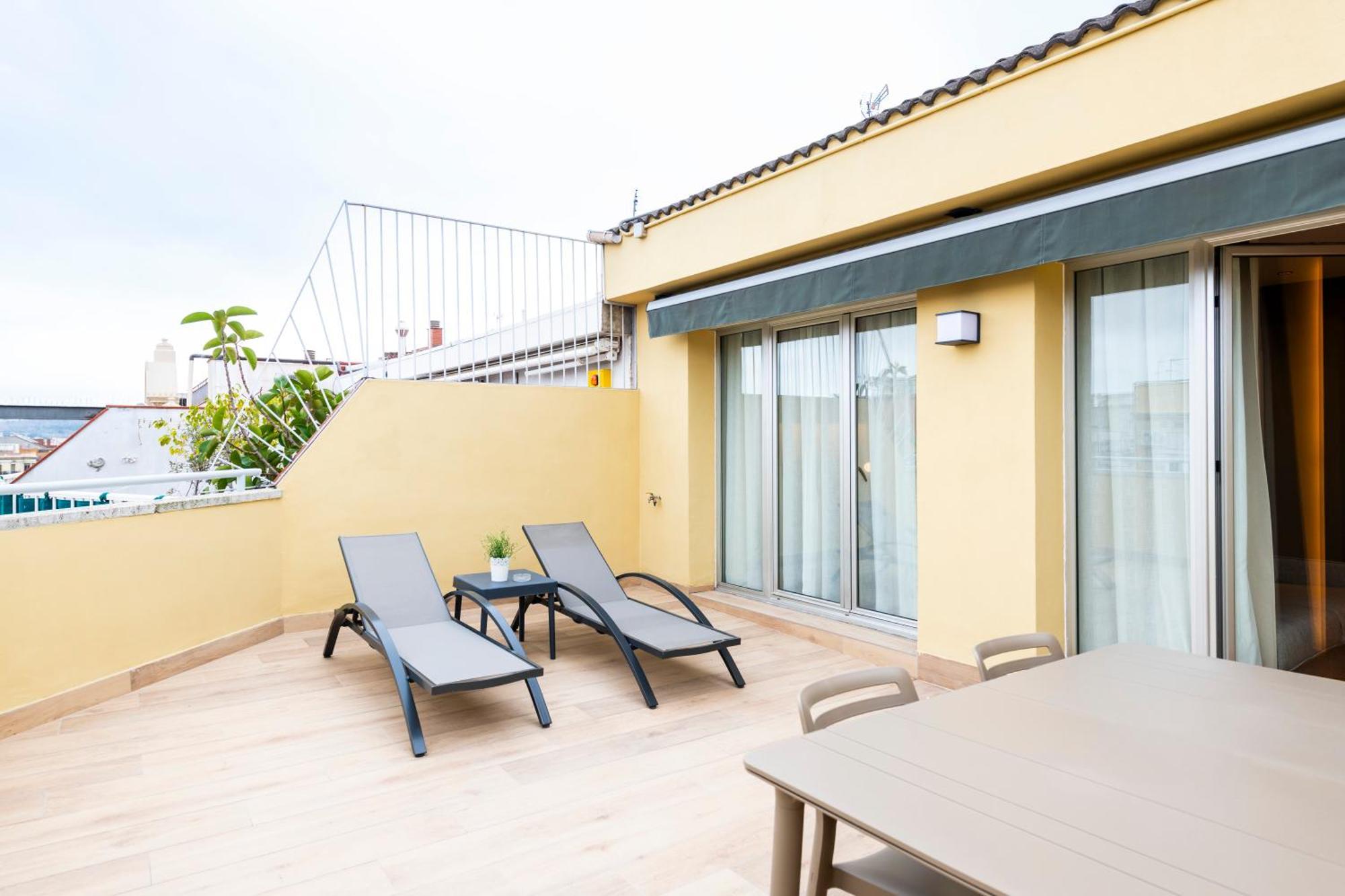 Lejlighedshotel Atenea Calabria 3*