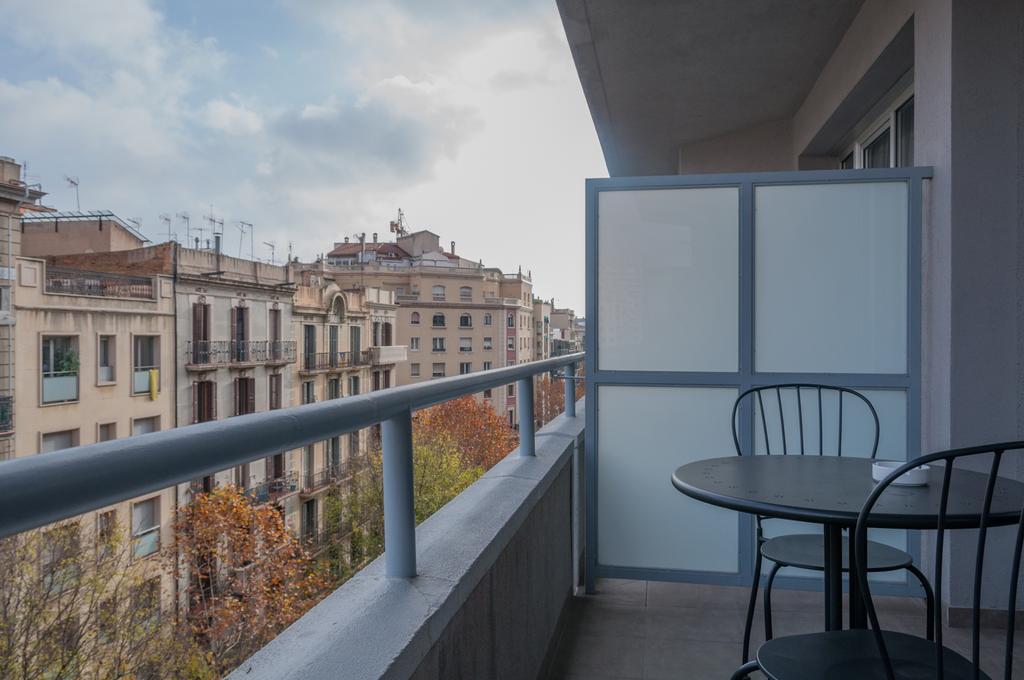 Atenea Calabria Lejlighedshotel Barcelona