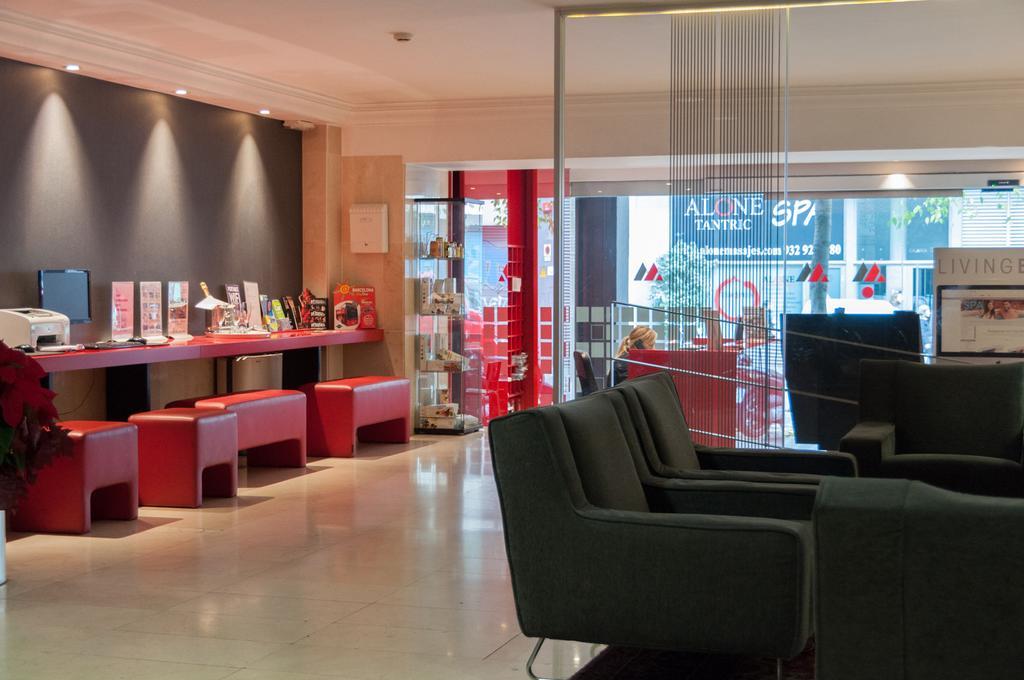 Atenea Calabria Lejlighedshotel Barcelona